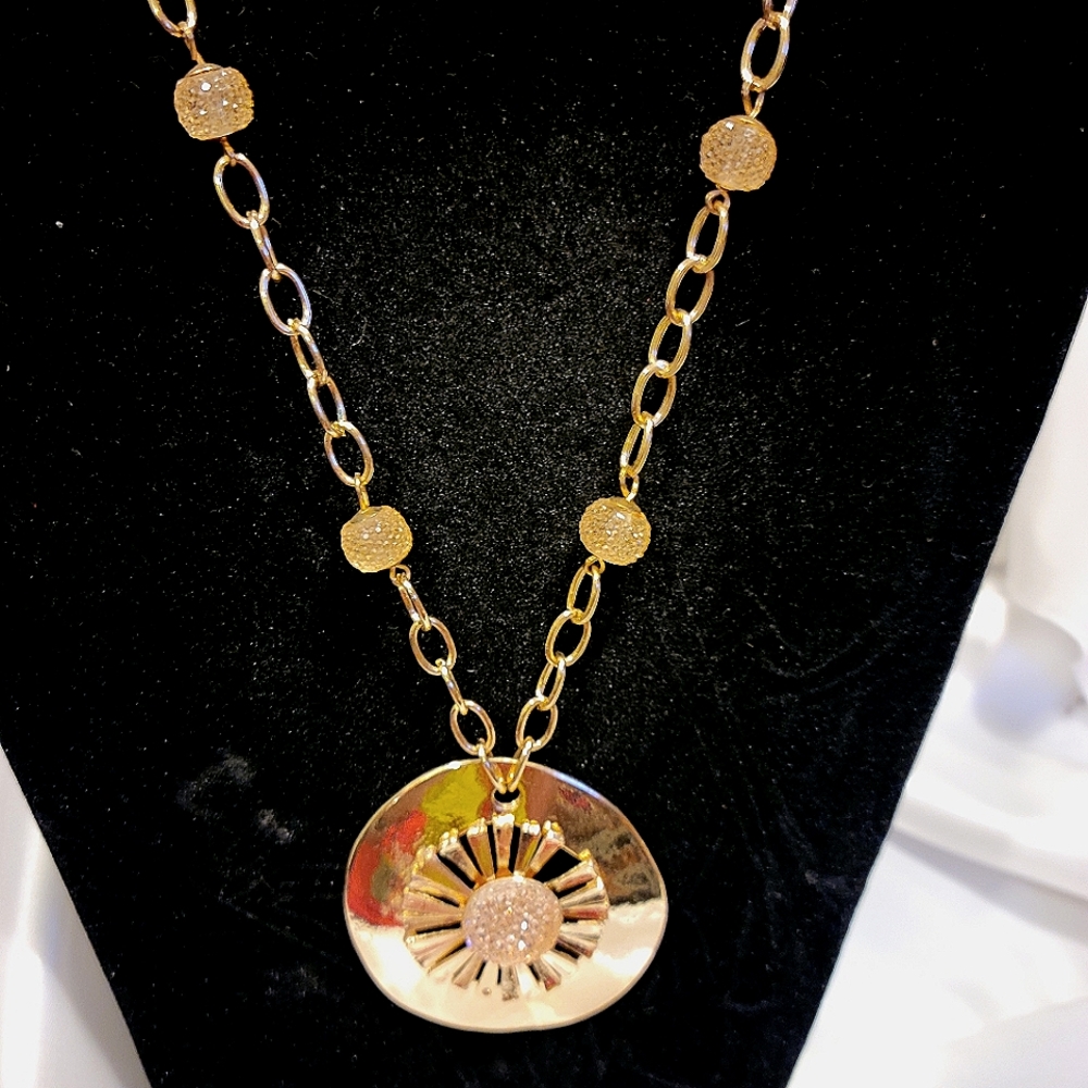 Medallion Goldstone necklace